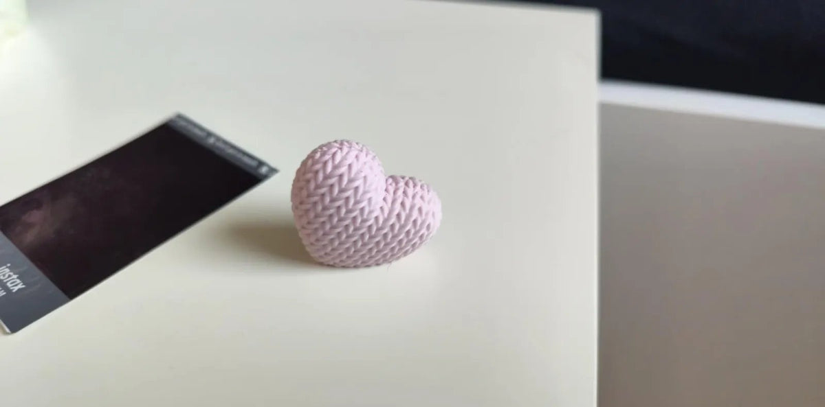 Knitted Heart photo Ständer von HC3D Produktbild