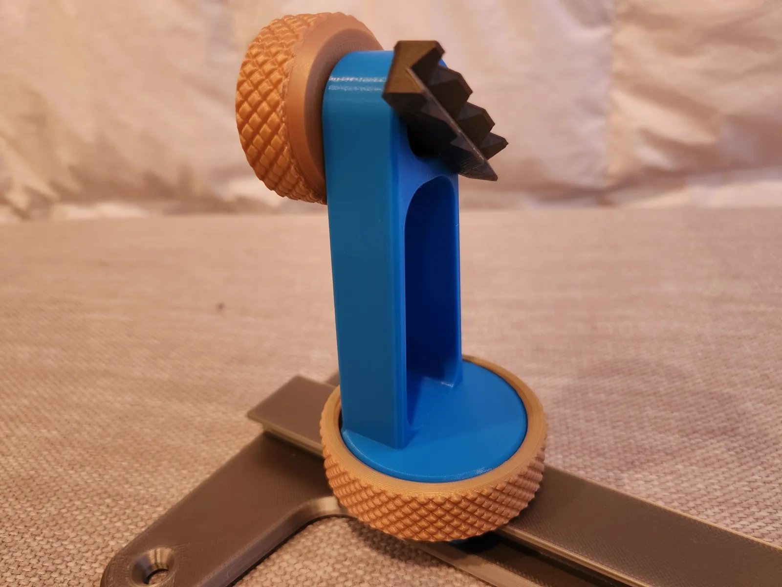 Verstellbar PCB Halter Werkzeug von HC3D Produktbild
