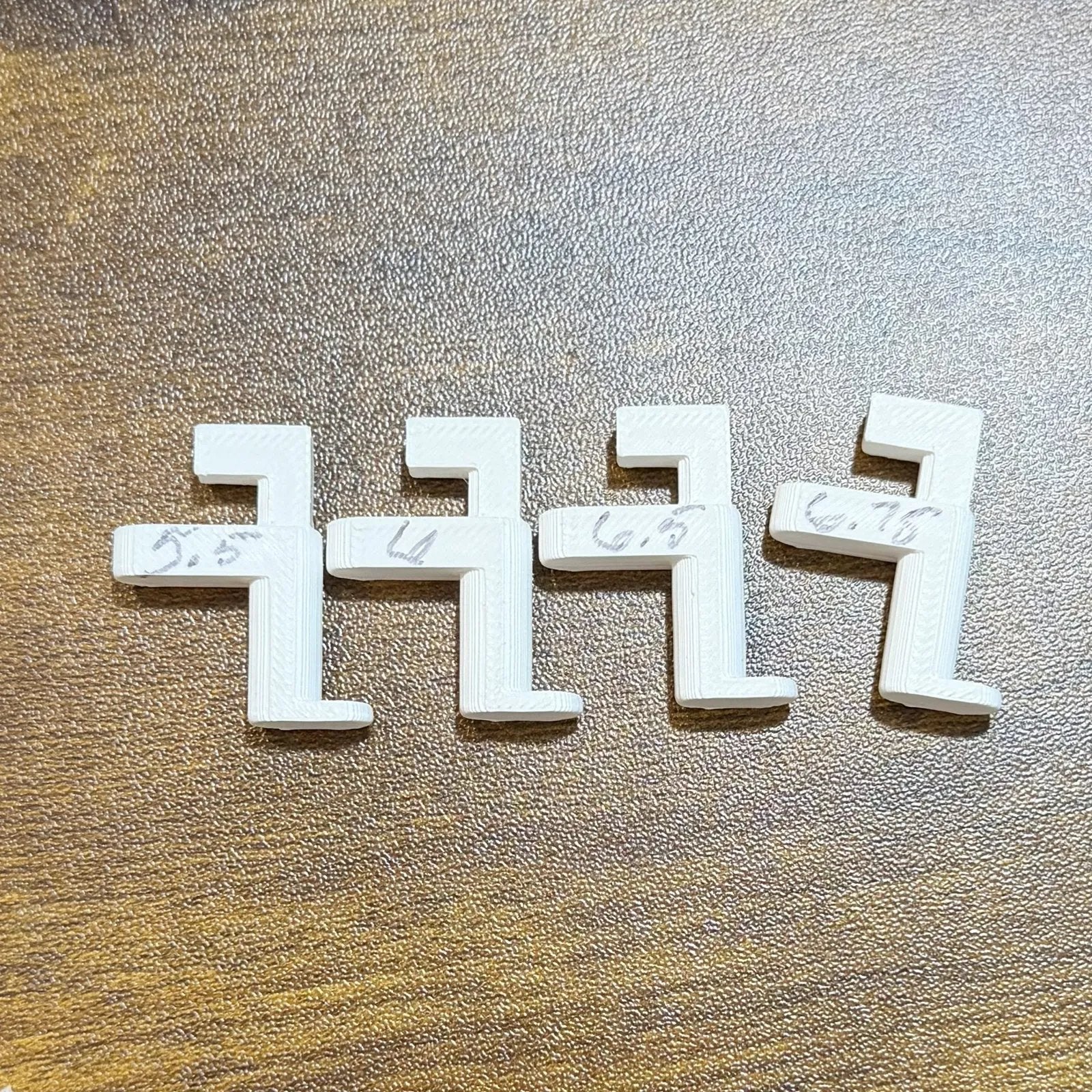 Skadis Board Peg Halterung von HC3D Produktbild