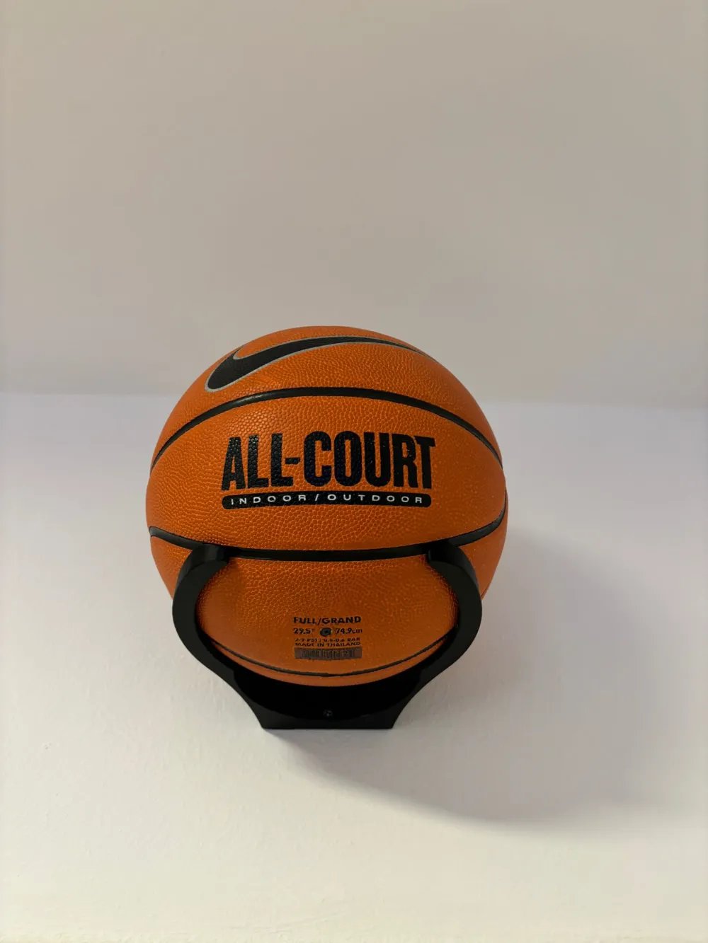 Basketball Holder Size Ball – Basketballständer Ballgröße Basketballhalter Sportball Basketballzubehör by HC3D Produktbild