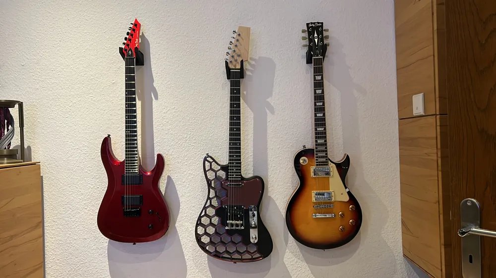 Guitar Wall Hanger – Gitarrenaufhängung Gitarrenhalter Gitarrenwandhalterung Gitarrenständer Wandhalterung für Gitarre by HC3D Produktbild