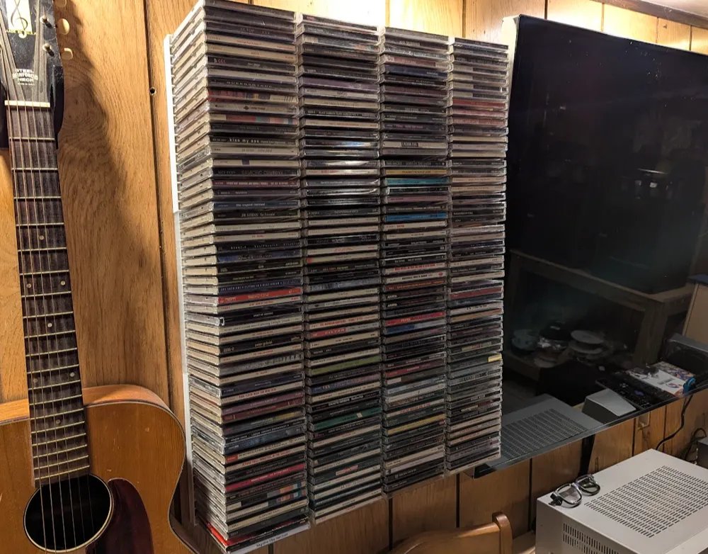 Wall Mount Cd Rack – Wand-CD-Regal CD-Wandhalterung Wand-CD-Ständer CD-Wandregal CD-Wandablage by HC3D Produktbild